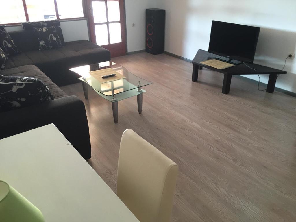 Apartments Pavic ベティナ エクステリア 写真